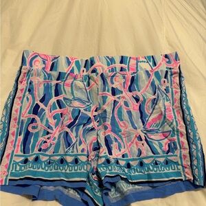 Lilly Pulitzer Neila shorts in reel nauti